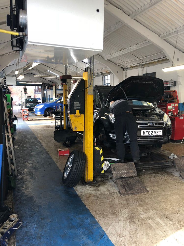 mot servicing